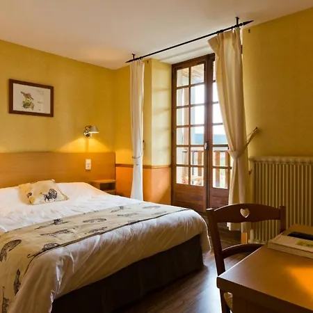 Hotel La Clairiere Chambon-sur-Dolore