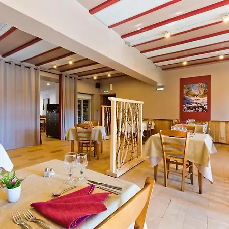 La Clairiere Hotel Chambon-sur-Dolore
