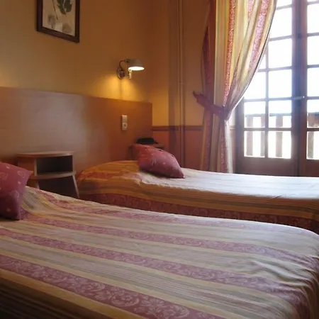 La Clairiere 2* Chambon-sur-Dolore